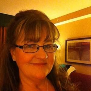 Meet your Posher, Joni